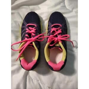 Women's Size 6 New Balance Shoes Never Worn Purple Pink Yellow/Green